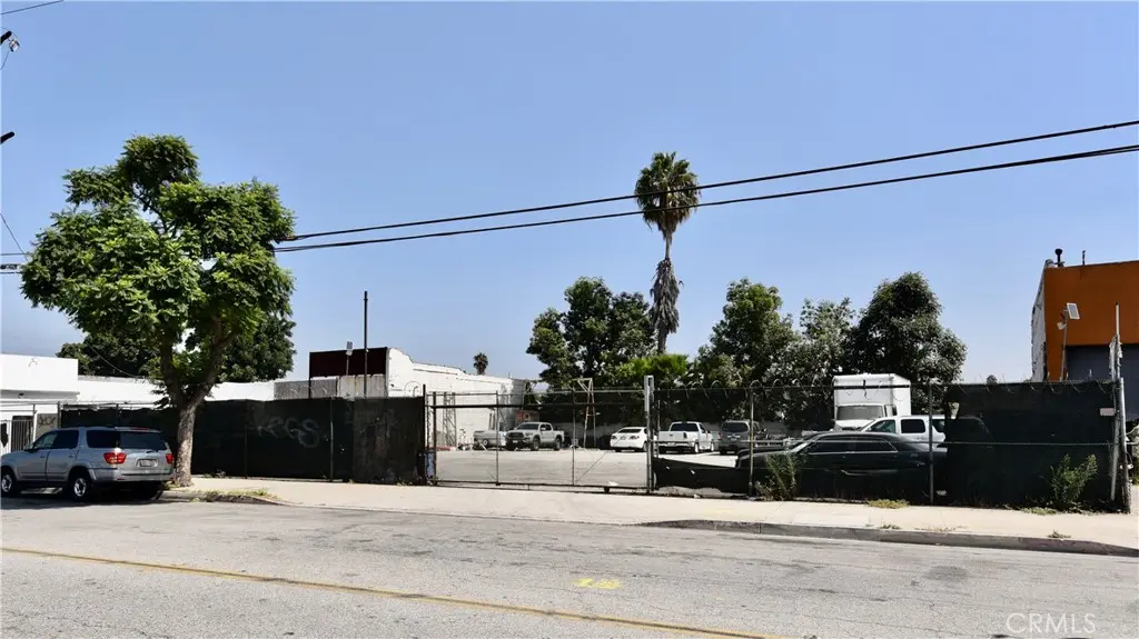 142 S Alameda, Compton, CA — listing photo 1