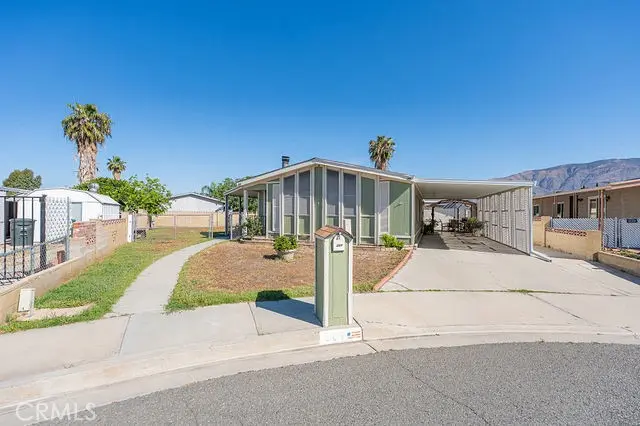 Manufactured On Land for sale at 209 Flora Vista, San Jacinto, CA featuring 2 beds and 2 baths