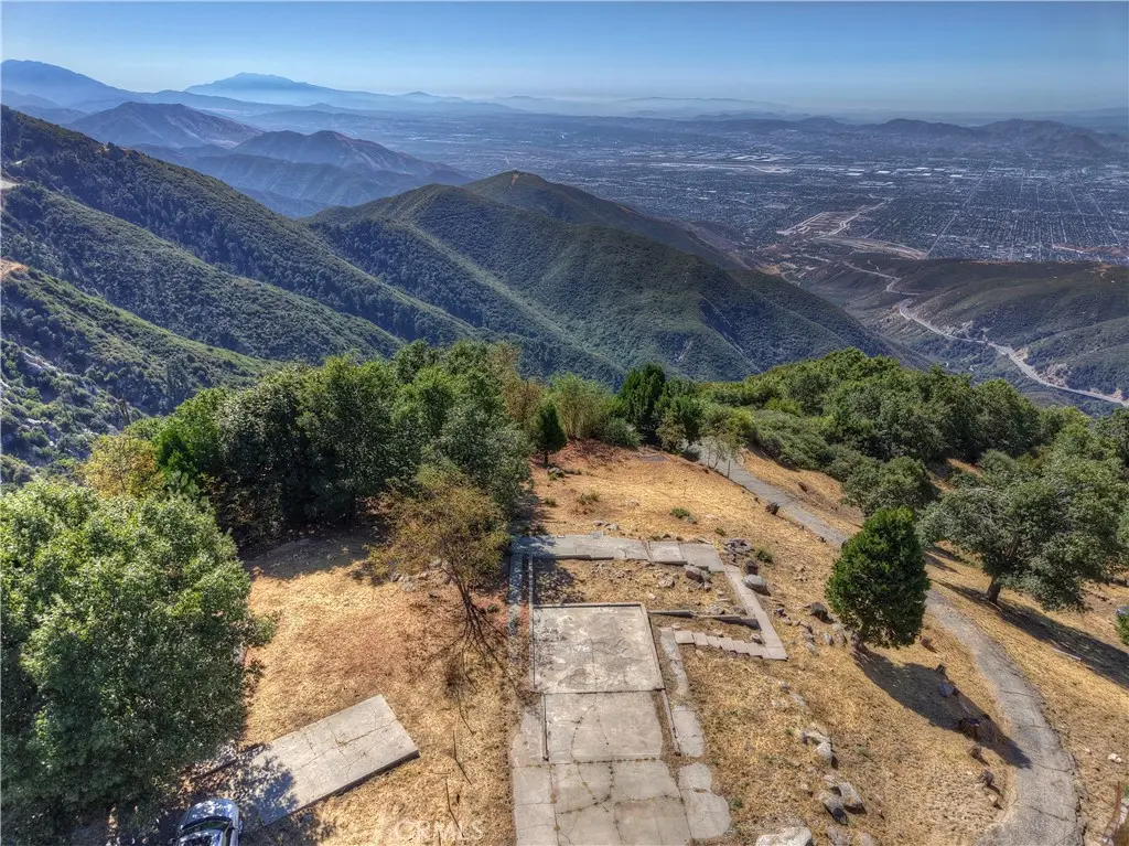 1180 Saturn Way, Crestline, CA — listing photo 1