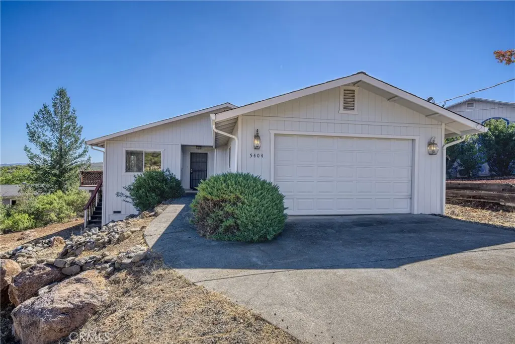 5404 Monterey Place, Kelseyville, CA — listing photo 1