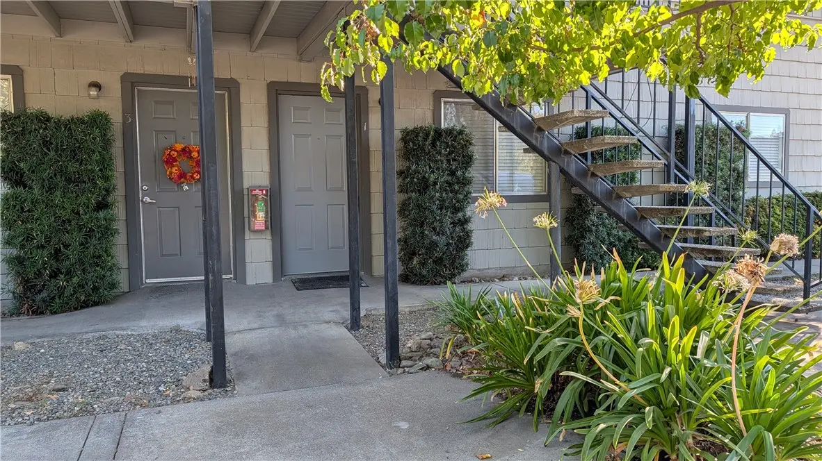 Condominium for sale at 2375 Notre Dame Boulevard 1, Chico, CA featuring 1 bed and 1 bath