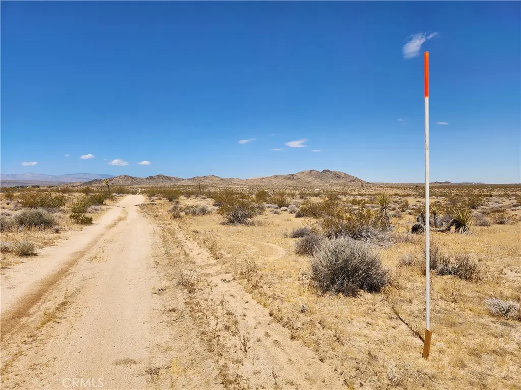 15 AC Bowman Trail, Joshua Tree, CA — listing photo 1
