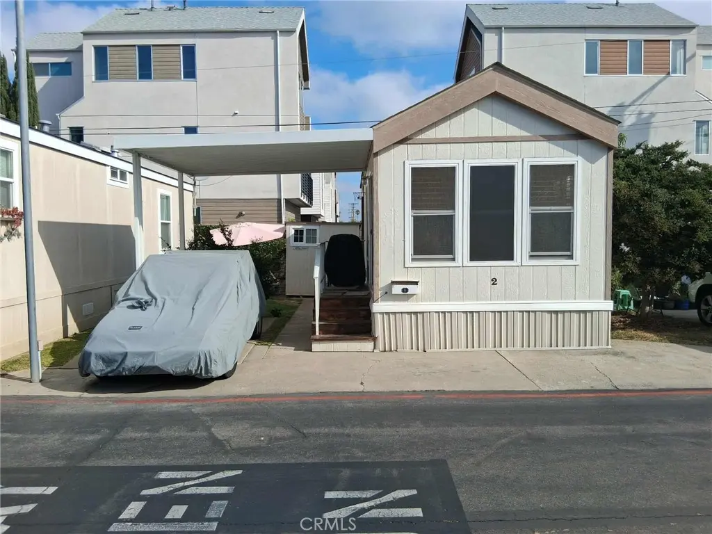 525 Fairfax Drive 2, Costa Mesa, CA — listing photo 1