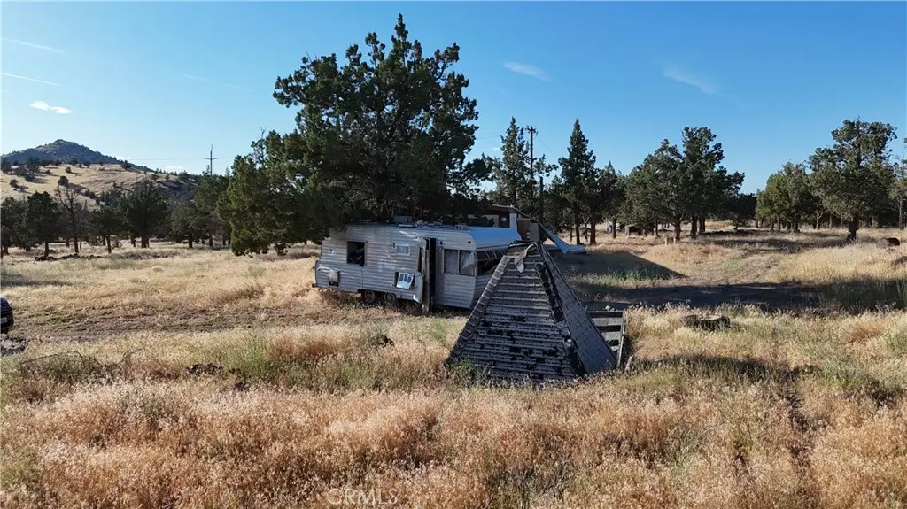 5200 Blackberry Lane, Montague, CA — listing photo 1