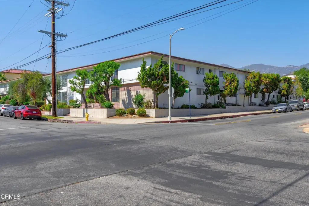 13050 Dronfield Ave 21, Sylmar, CA — listing photo 1