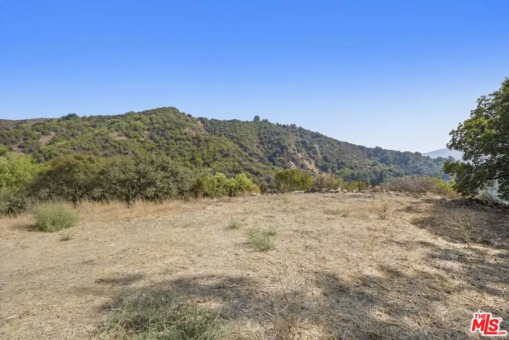 2088 3/4 Topanga Skyline Drive, Topanga, CA — listing photo 1