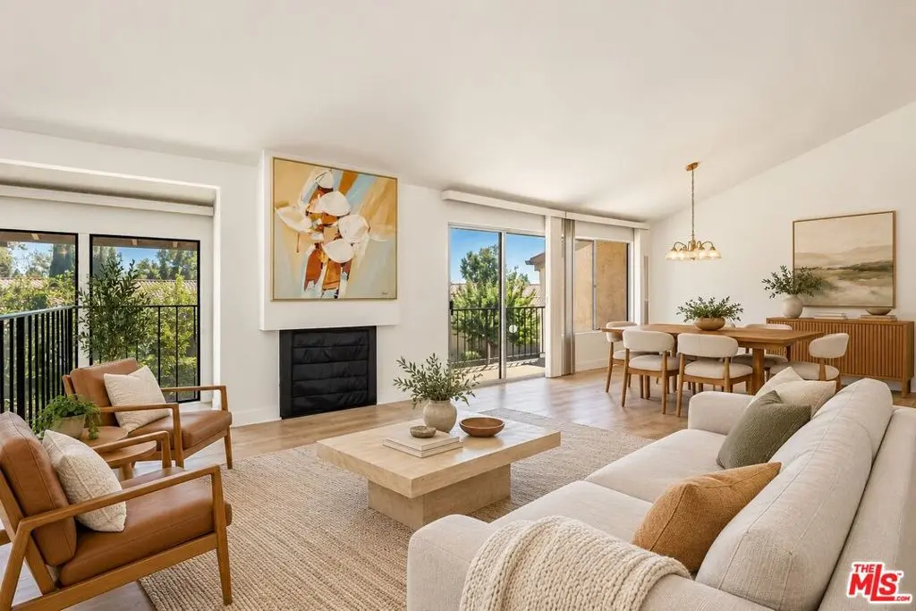 19547 Rinaldi Street 30, Porter Ranch, CA — listing photo 1