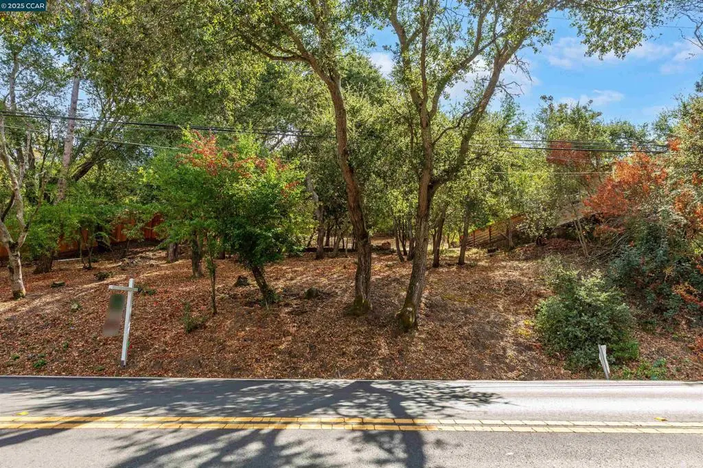 184 Glorietta Blvd, Orinda, CA — listing photo 1