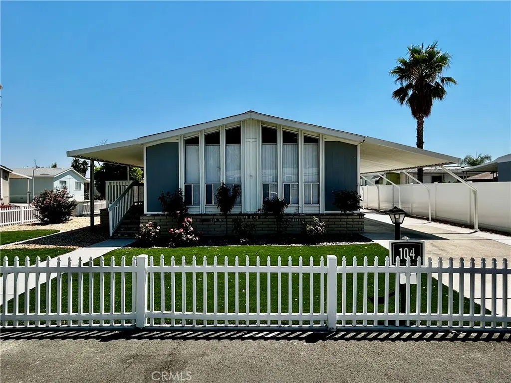 Manufactured In Park for sale at 21100 State st 104, San Jacinto, CA featuring 2 beds and 2 baths