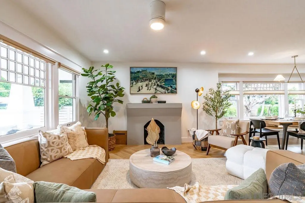 Single Family Residence for rent at 725 Pennsylvania Ave, San Diego, CA featuring 4 beds and 3 baths