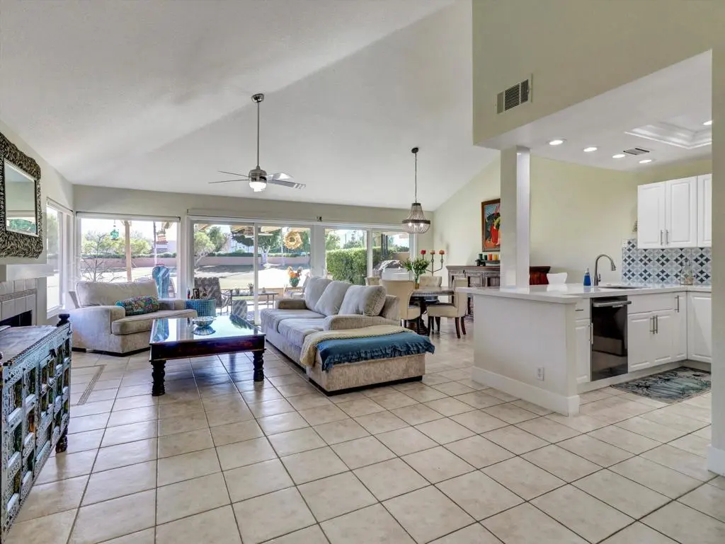 Residential Lease for rent at 77897 Woodhaven Dr S Drive S, Palm Desert, Riverside County, CA featuring 2 beds and 2 baths