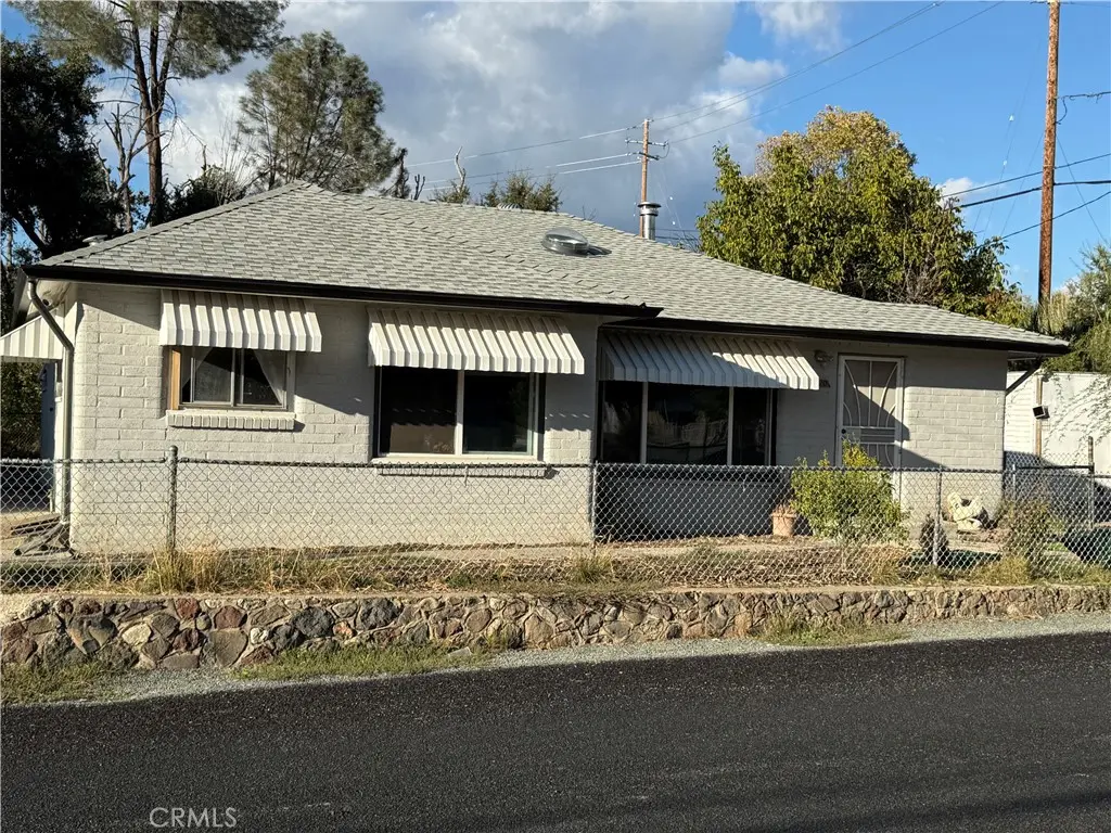16220 Jessie Street, Lower Lake, CA — listing photo 1