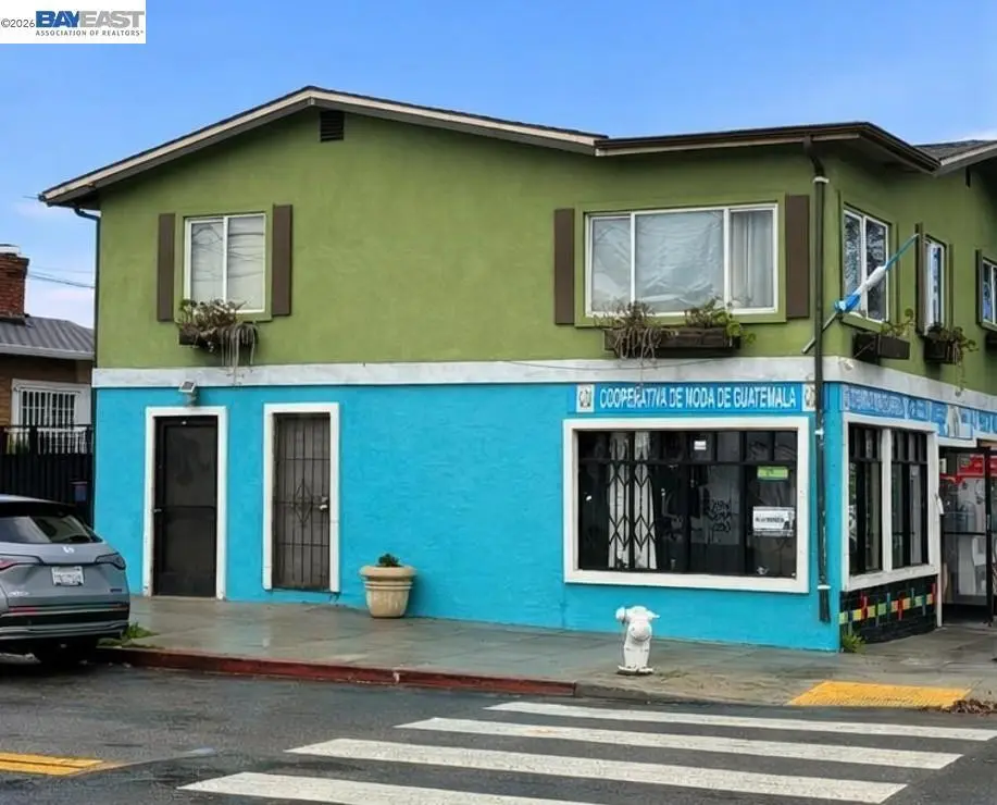 Quadruplex for sale at 3700 Foothill Blvd, Oakland, CA