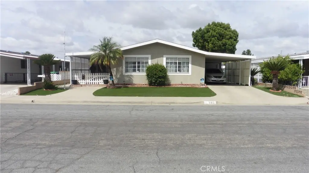 Manufactured On Land for sale at 585 De Soto, Hemet, CA featuring 2 beds and 2 baths