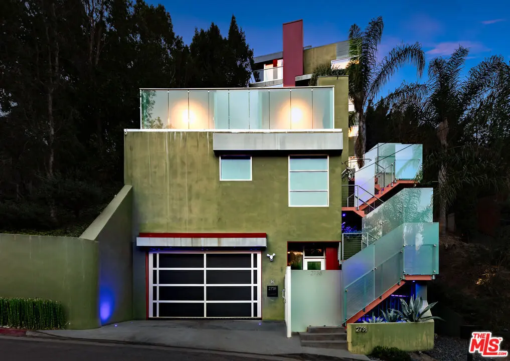 Single Family Residence for sale at 2738 Rinconia Drive, Los Angeles, CA featuring 3 beds and 3 baths