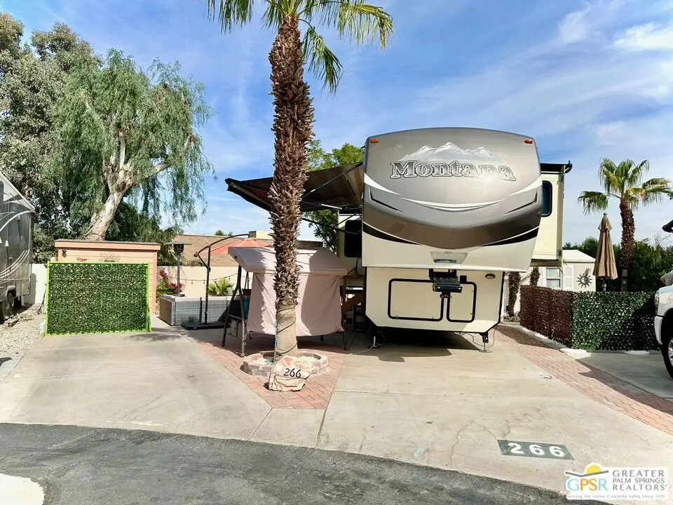 Residential Lease for rent at 69801 Ramon Road 266, Cathedral City, Riverside County, CA