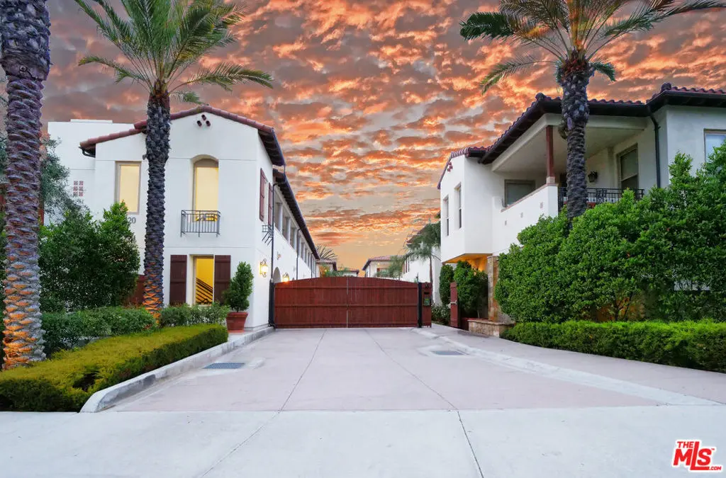 28220 Highridge Road 208, Rolling Hills Estates, CA — listing photo 1