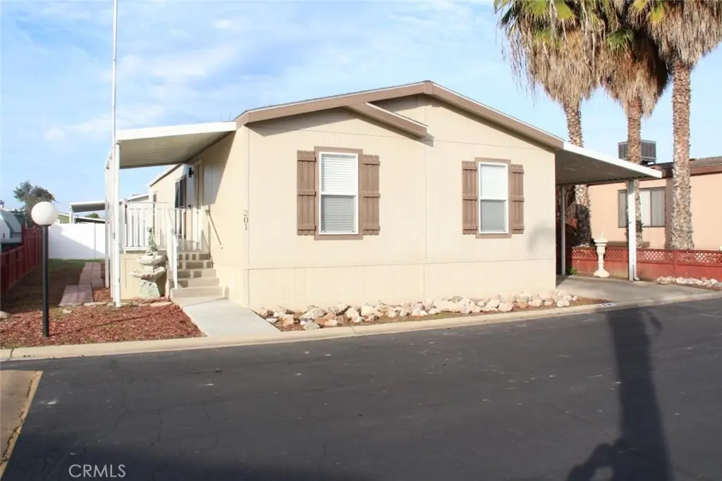 2572 S willow Avenue 201, Fresno, CA — listing photo 1