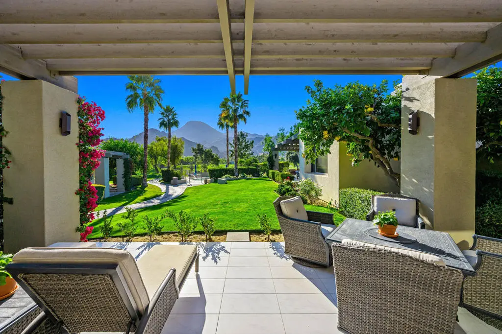 Condominium for sale at 75197 Kavenish Way, Indian Wells, CA featuring 3 beds and 3 baths