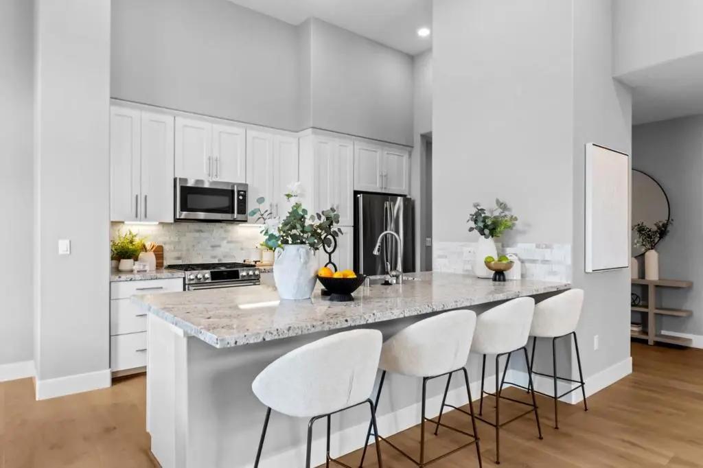 Condominium for sale at 708 Thayer 404, Foster City, CA featuring 3 beds and 2 baths