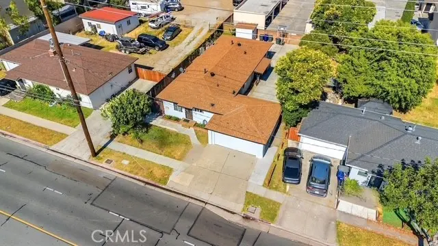 Duplex for sale at 7122 Stanton Ave, Buena Park, CA