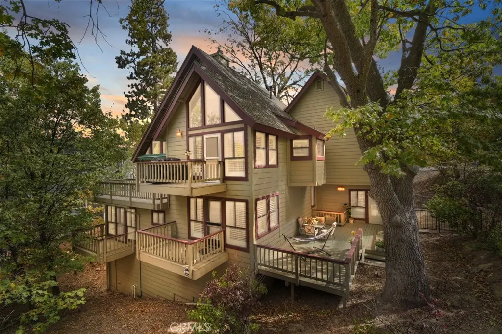 28220 Bern Lane, Lake Arrowhead, CA — listing photo 1