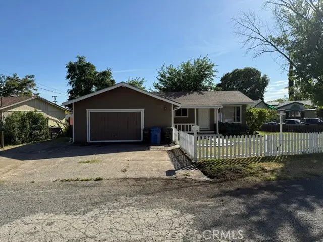 2911 Rancho Vista Dr, Lucerne, CA — listing photo 1