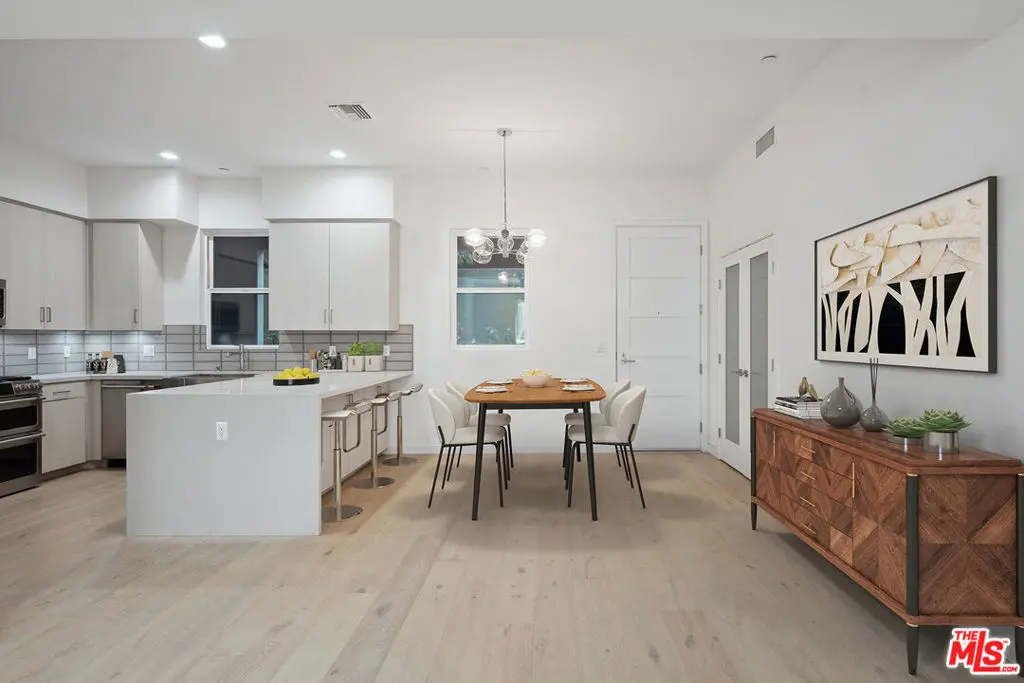 Condominium for sale at 1746 Garfield Place 102, Los Angeles, CA featuring 2 beds and 3 baths