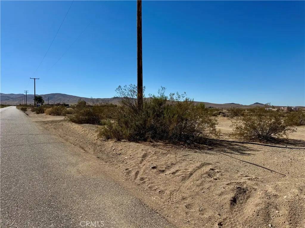 28032 Rodeo, Helendale, CA — listing photo 1