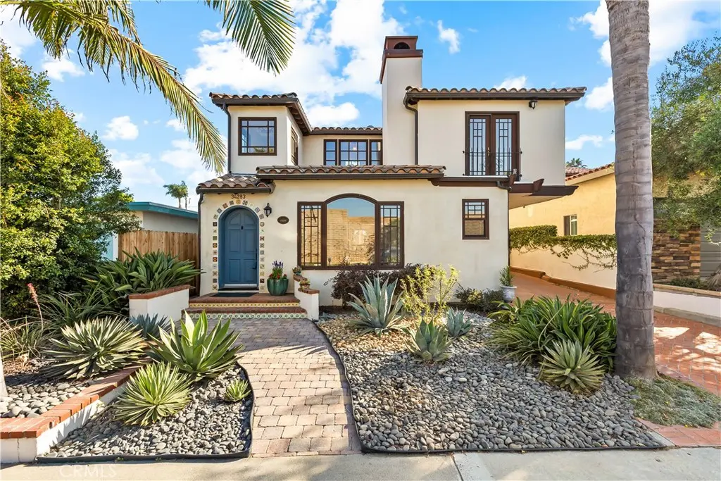 Single Family Residence for rent at 34283 Via Lopez, Dana Point, CA featuring 3 beds and 3 baths