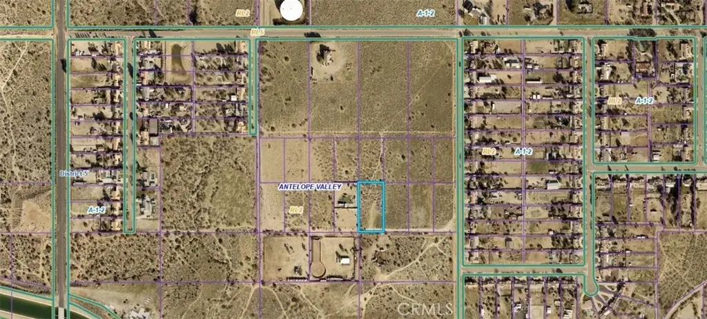 52 Vic Avenue T12 Vic, Palmdale, CA — listing photo 1