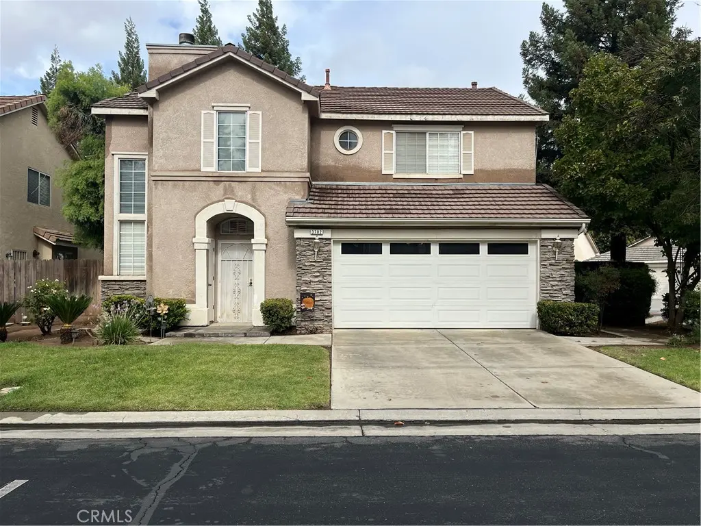 3702 W Vincent, Fresno, CA — listing photo 1