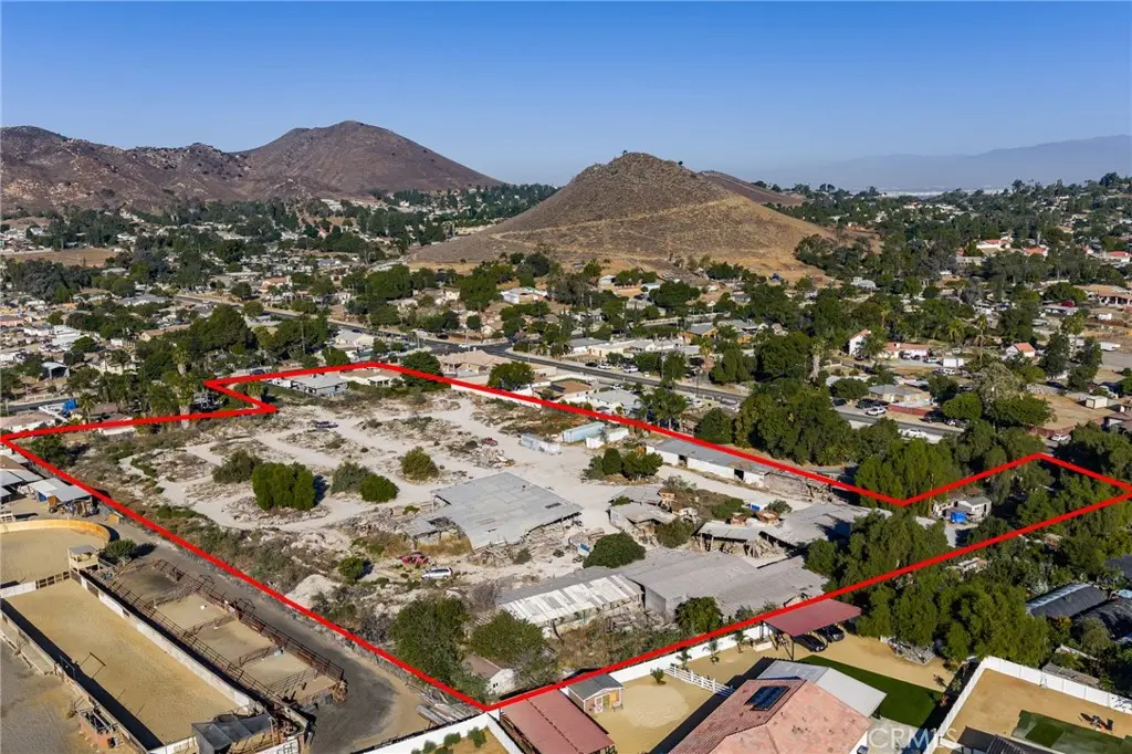 Mixed Use for sale at 10702 Cypress, Riverside, CA featuring 7 beds and 2 baths