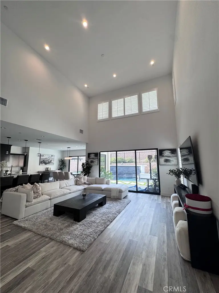 20551 W Hummingbird Court, Porter Ranch, CA — listing photo 1