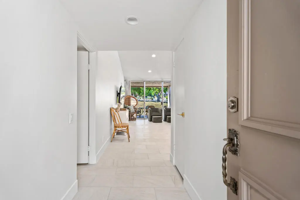 Residential Lease for rent at 48885 Mariposa Drive, Palm Desert, Riverside County, CA featuring 2 beds and 2 baths