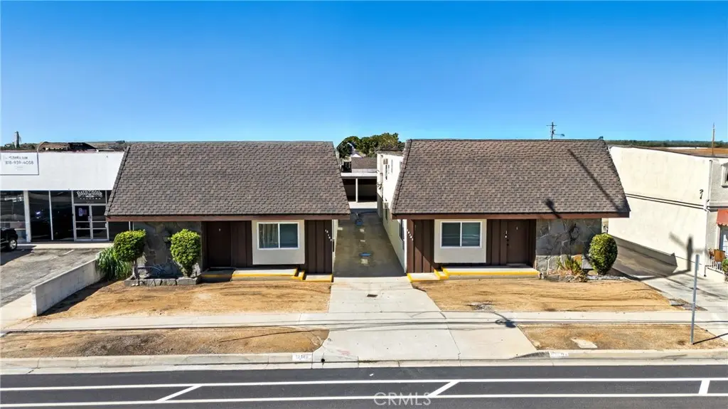 Apartment for sale at 12143 Downey Avenue, Downey, CA