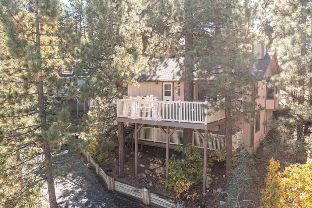 1411 Klamath Road, Big Bear, CA — listing photo 1
