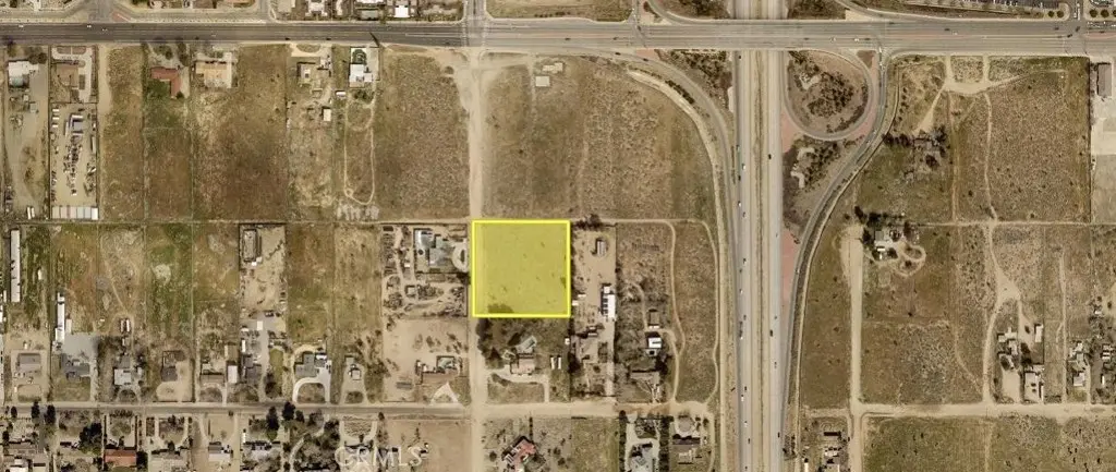 42652 15th St W, Lancaster, CA — listing photo 1