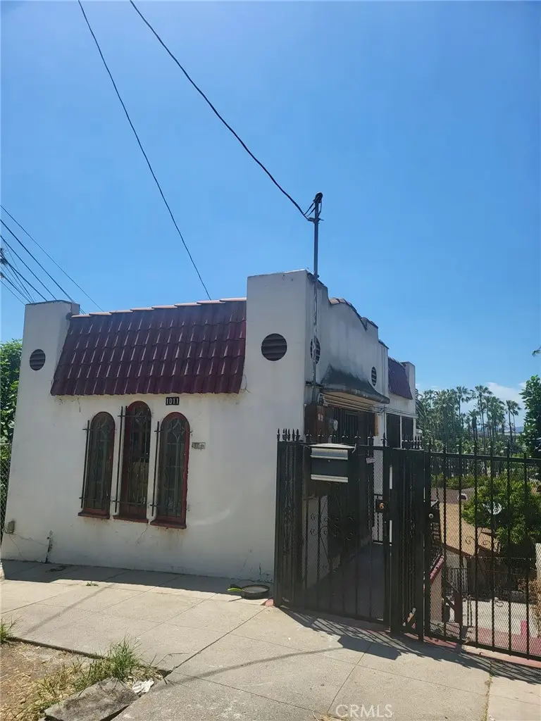 1011 LAGUNA, Echo Park, CA — listing photo 1