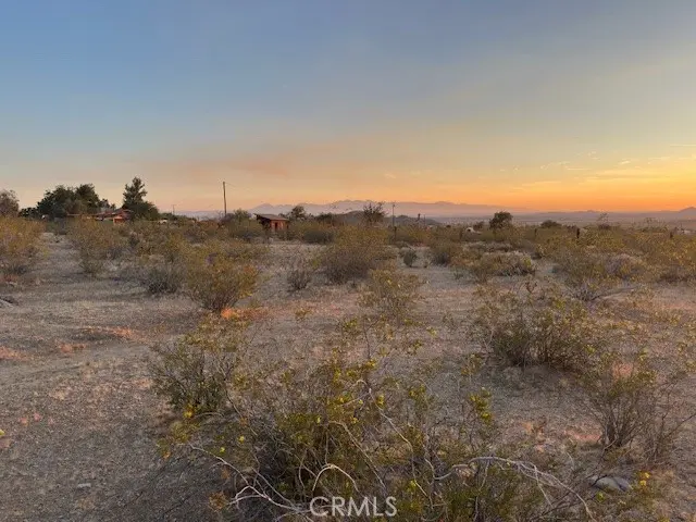20 Old Mine, Apple Valley, CA — listing photo 1