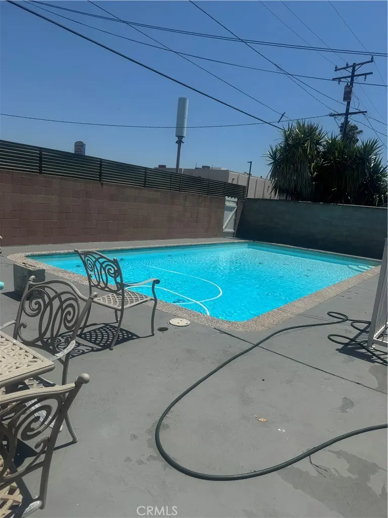 404 Poinsettia, Compton, CA — listing photo 1