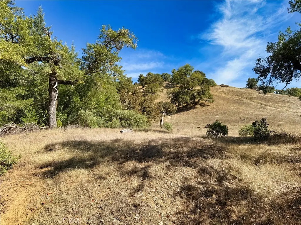 18225 Scenic Drive, Redwood Valley, CA — listing photo 1