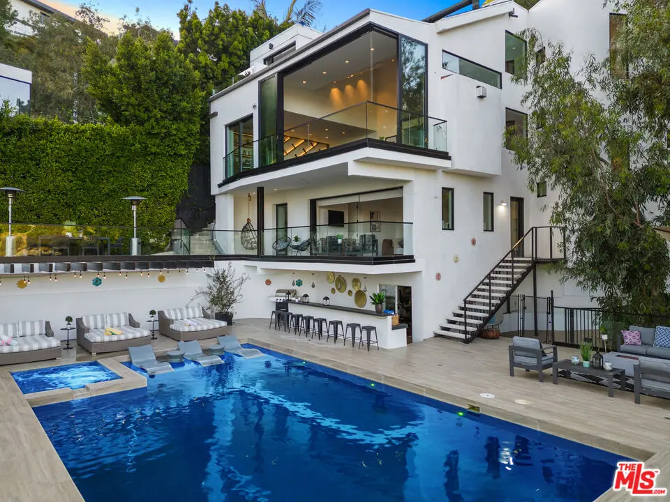 Residential Lease for rent at 8514 Franklin Avenue, Los Angeles, Los Angeles County, CA featuring 4 beds and 5 baths