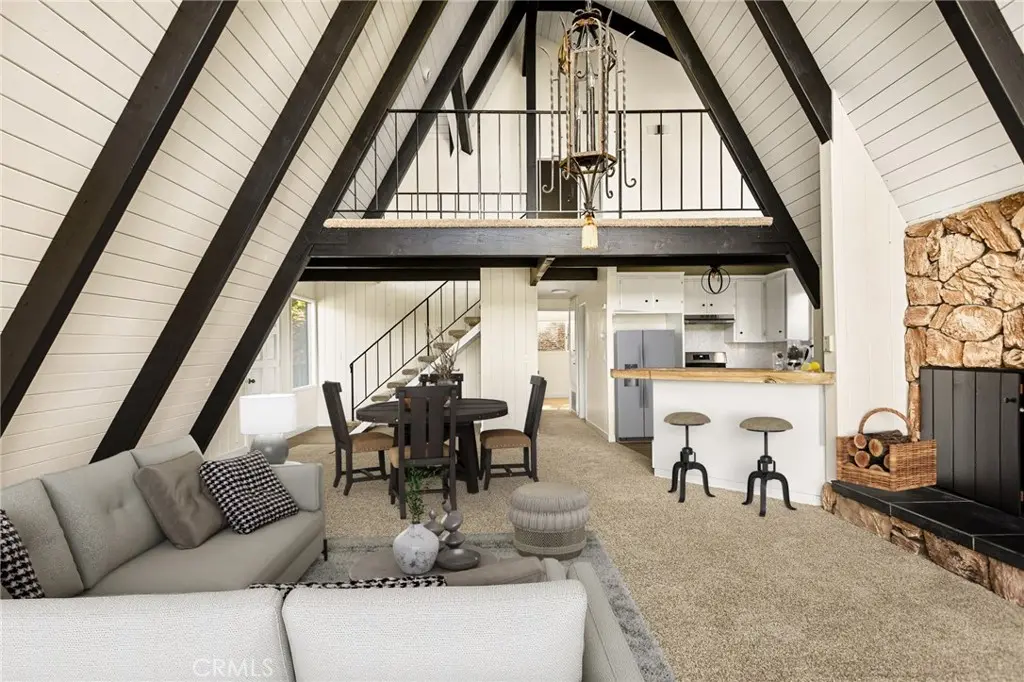 206 S Fairway, Lake Arrowhead, CA — listing photo 1