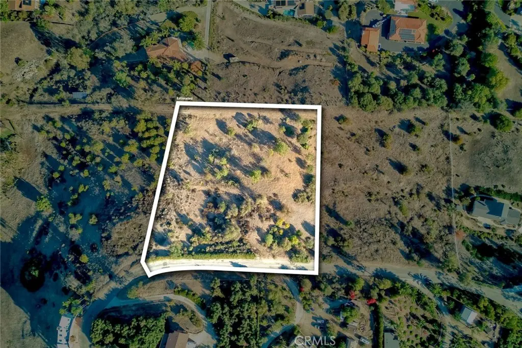 6542 Indian Trail Way, Fallbrook, CA — listing photo 1