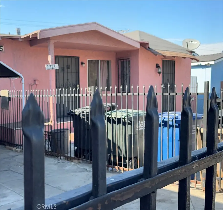 Triplex for sale at 1273 S Alma, Los Angeles, CA