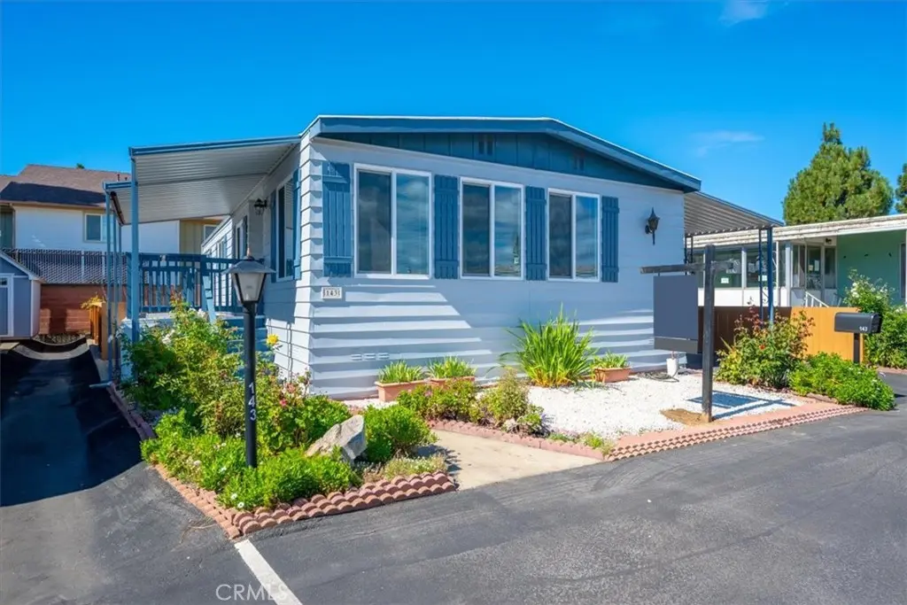 1701 Thornburg St, Santa Maria, CA — listing photo 1