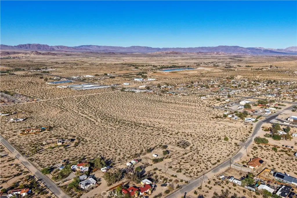 1234 Samarkand Drive, 29 Palms, CA — listing photo 1