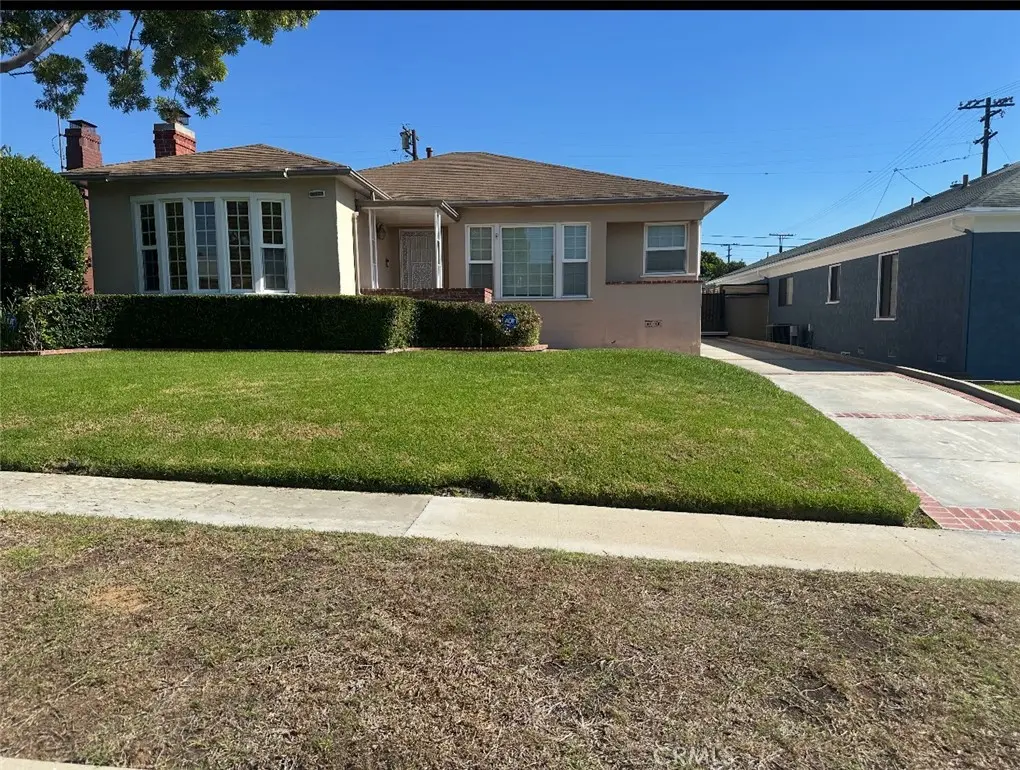 Single Family Residence for sale at 6260 Mosley, Los Angeles, CA featuring 3 beds and 3 baths