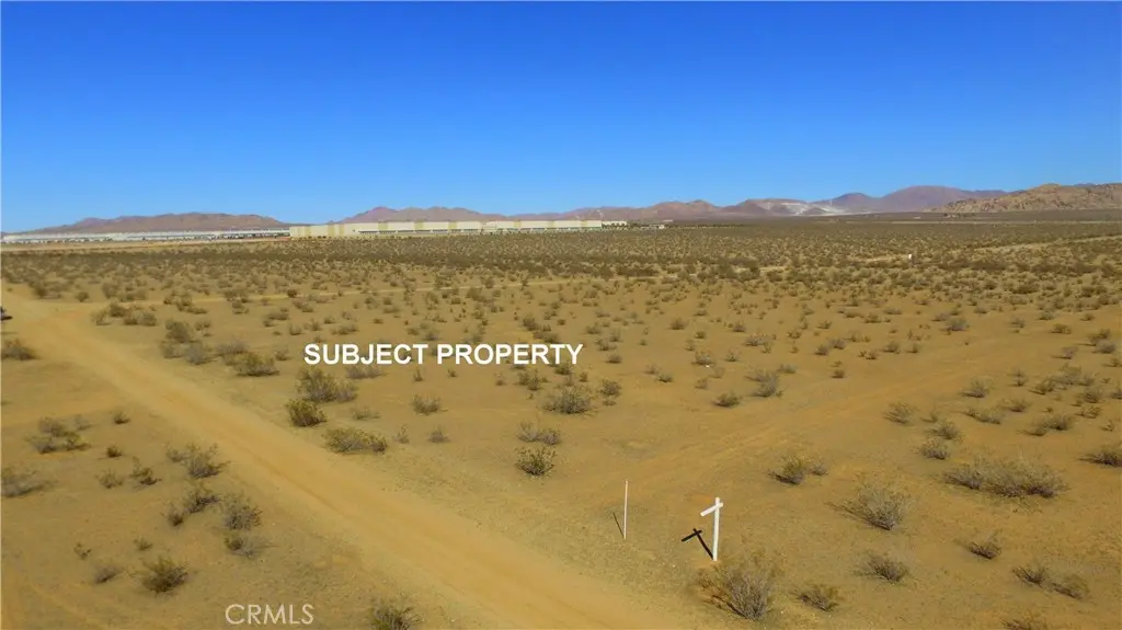 46337131 Comanche Road, Apple Valley, CA — listing photo 1